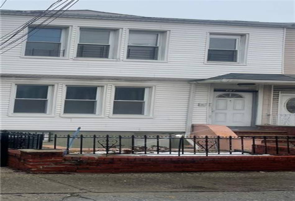 897 98th Street, Brooklyn, New York 11236, ,3 BathroomsBathrooms,Residential,For Sale,98th,489188