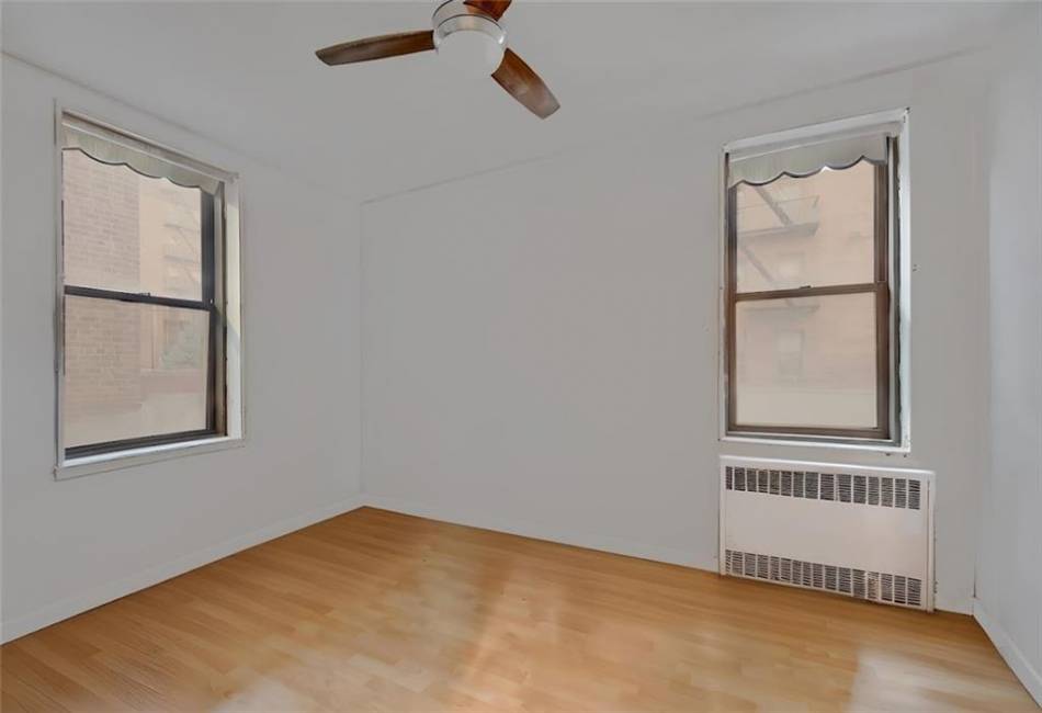 2140 Knapp Street, Brooklyn, New York 11229, 2 Bedrooms Bedrooms, ,1 BathroomBathrooms,Residential,For Sale,Knapp,489192