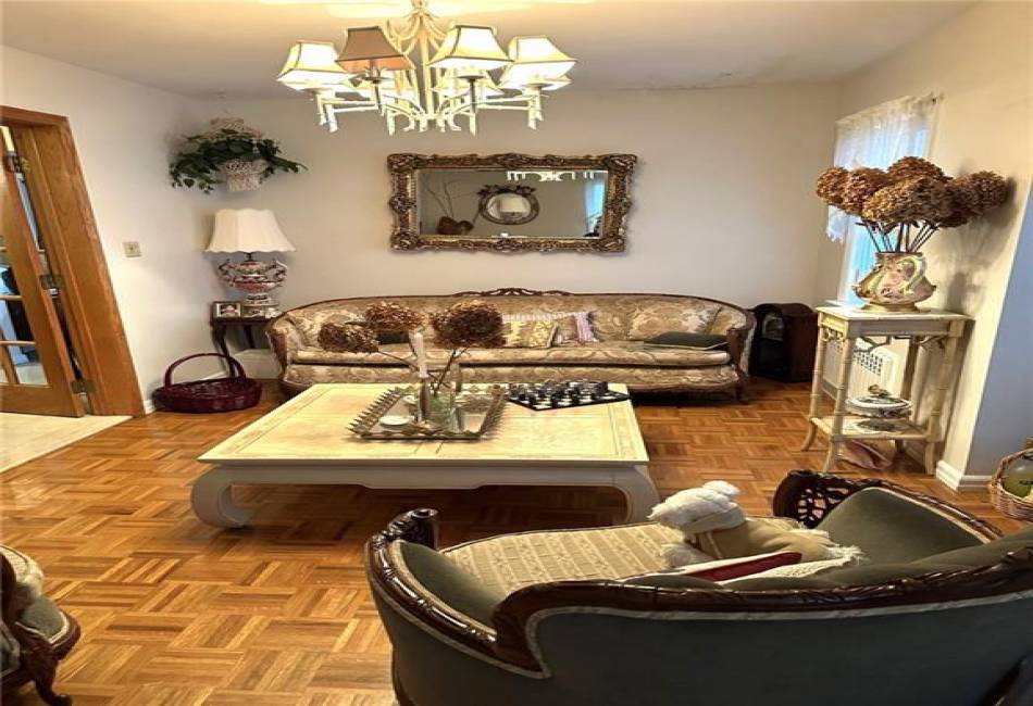 1016 84th Street, Brooklyn, New York 11228, 3 Bedrooms Bedrooms, ,Residential,For Sale,84th,489193