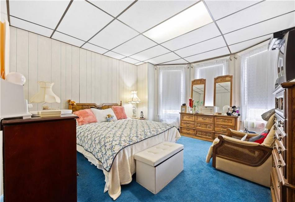 6415 15th Avenue, Brooklyn, New York 11219, 3 Bedrooms Bedrooms, ,2 BathroomsBathrooms,Residential,For Sale,15th,489175