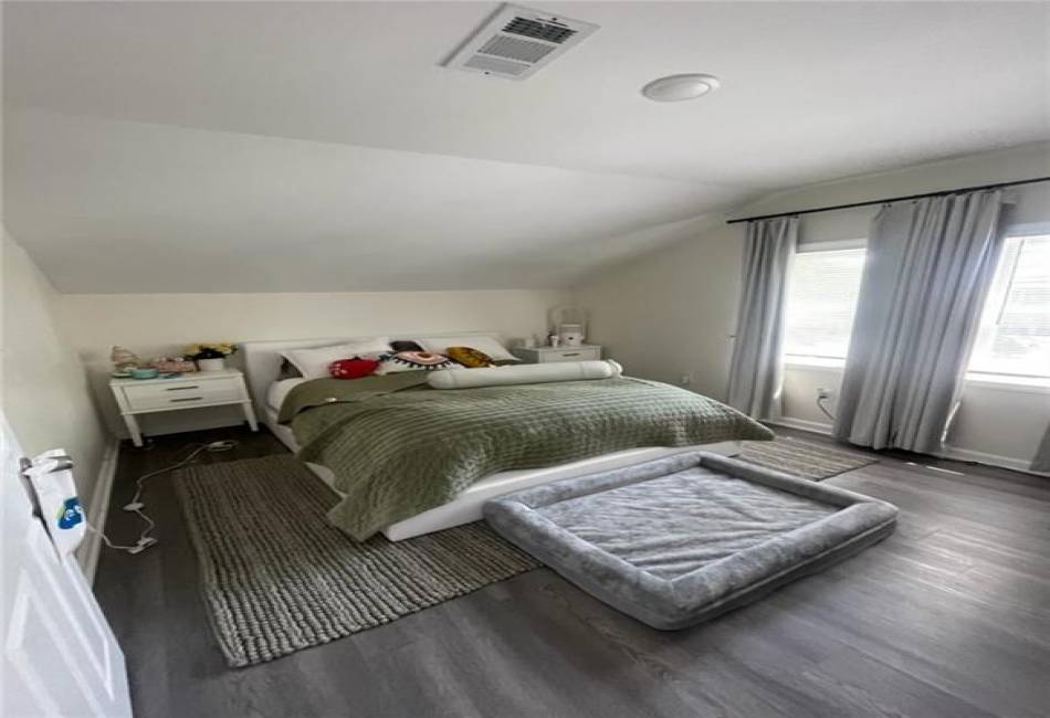1007 Cross Bay Boulevard, Broad Channel, New York 11693, 3 Bedrooms Bedrooms, ,2 BathroomsBathrooms,Residential,For Sale,Cross Bay,489203