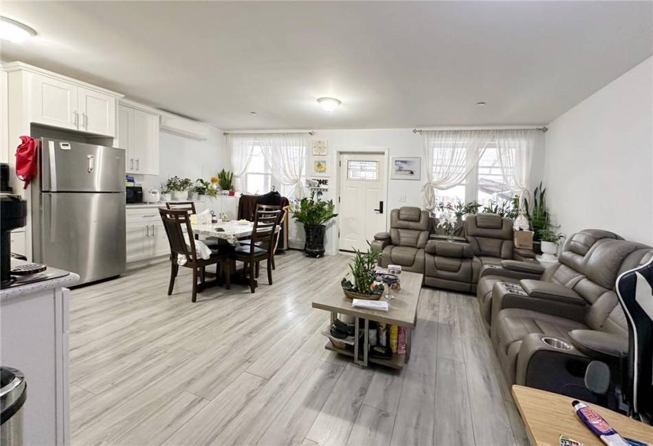 3704 Lyme Avenue, Brooklyn, New York 11224, ,Residential,For Sale,Lyme,489212