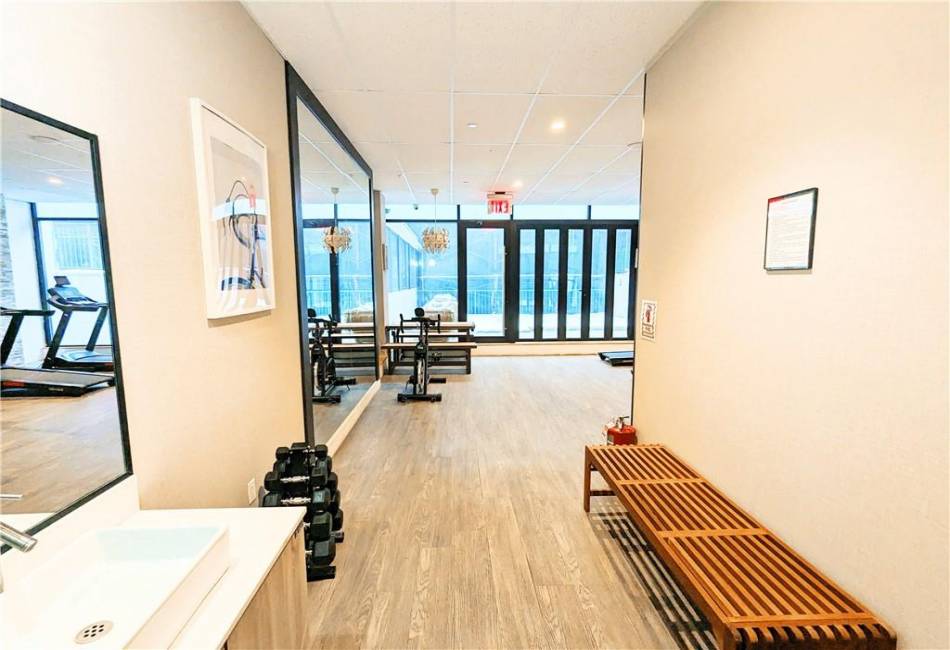 42-22 Crescent Street, Long Island City, New York 11101, 1 Bedroom Bedrooms, ,1 BathroomBathrooms,Residential,For Sale,Crescent,489213