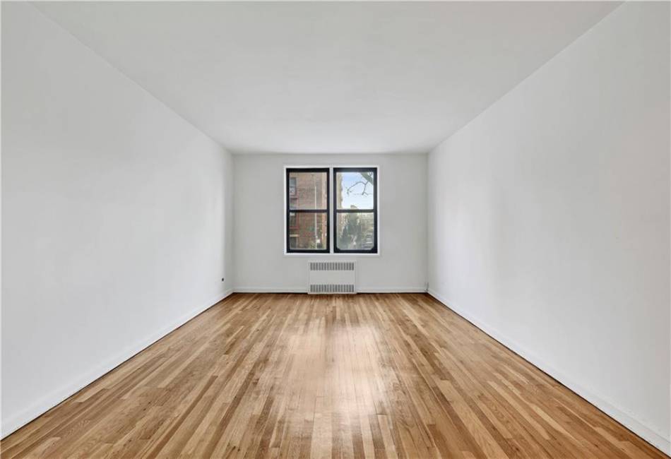 9902 3rd Avenue, Brooklyn, New York 11209, 1 Bedroom Bedrooms, ,1 BathroomBathrooms,Residential,For Sale,3rd,489204