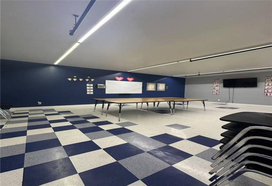 116 Avenue U, Brooklyn, New York 11223, ,Rental,For Sale,Avenue U,489222