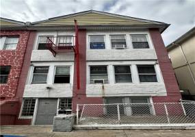 3022 Brighton 8th Street, Brooklyn, New York 11235, 10 Bedrooms Bedrooms, ,6 BathroomsBathrooms,Residential,For Sale,Brighton 8th,489225