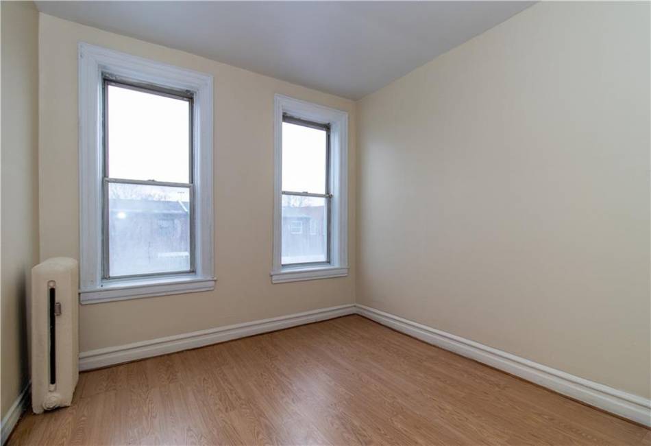 267 Legion Street, Brooklyn, New York 11212, 6 Bedrooms Bedrooms, ,3 BathroomsBathrooms,Residential,For Sale,Legion,489226