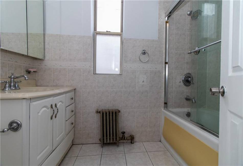 267 Legion Street, Brooklyn, New York 11212, 6 Bedrooms Bedrooms, ,3 BathroomsBathrooms,Residential,For Sale,Legion,489226