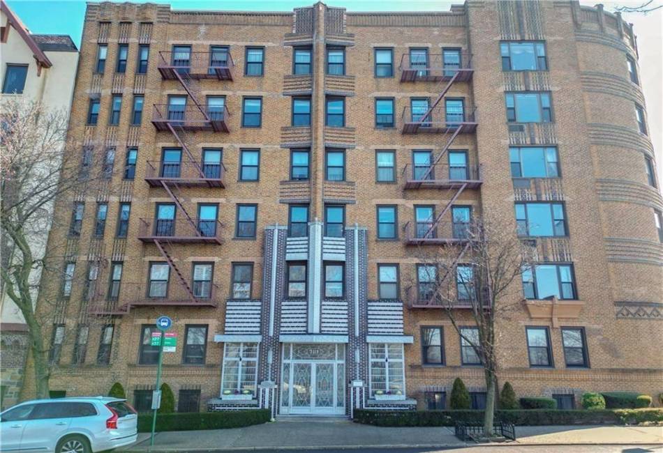7119 Shore Road, Brooklyn, New York 11209, 1 Bedroom Bedrooms, ,1 BathroomBathrooms,Residential,For Sale,Shore,489230