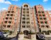 135 Oceana Drive, Brooklyn, New York 11235, 3 Bedrooms Bedrooms, ,3 BathroomsBathrooms,Residential,For Sale,Oceana,489275