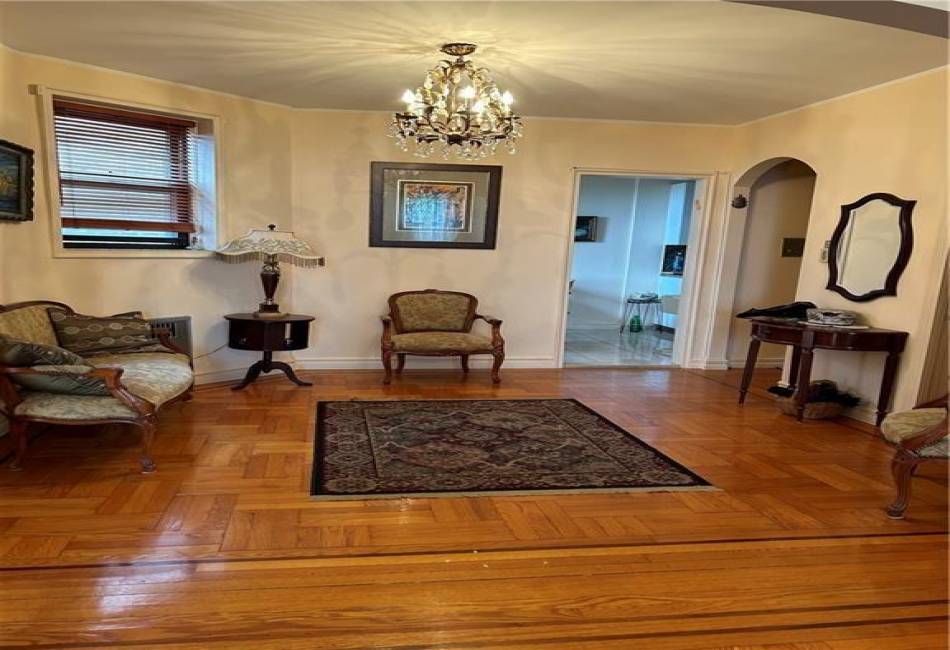 110 Shore Boulevard, Brooklyn, New York 11235, 1 Bedroom Bedrooms, ,1 BathroomBathrooms,Residential,For Sale,Shore,489273