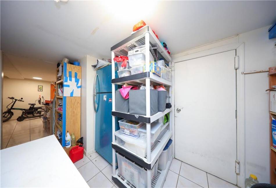 152 Neptune Avenue, Brooklyn, New York 11235, 4 Bedrooms Bedrooms, ,Residential,For Sale,Neptune,489281