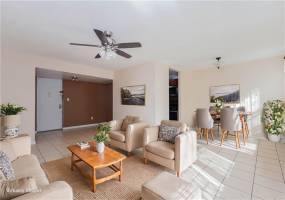 989 108th Street, Brooklyn, New York 11236, 1 Bedroom Bedrooms, ,1 BathroomBathrooms,Residential,For Sale,108th,489292