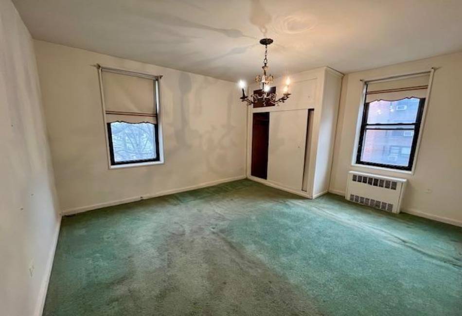 2270 Plumb 1st Street, Brooklyn, New York 11229, 3 Bedrooms Bedrooms, ,1 BathroomBathrooms,Residential,For Sale,Plumb 1st,485182