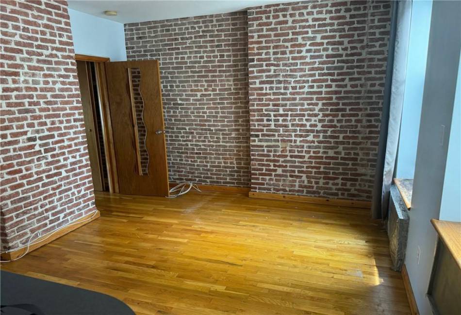 264 67th Street, Brooklyn, New York 11220, 13 Bedrooms Bedrooms, ,6 BathroomsBathrooms,Residential,For Sale,67th,489316