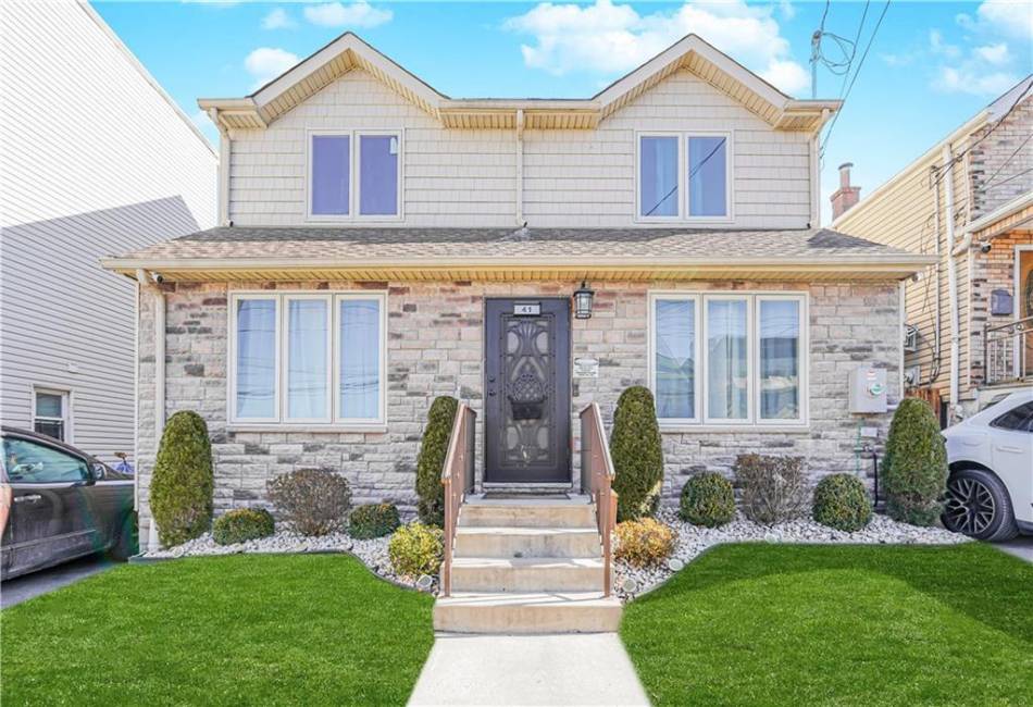 41 John Street, Staten Island, New York 10302, 4 Bedrooms Bedrooms, ,2 BathroomsBathrooms,Residential,For Sale,John,489319