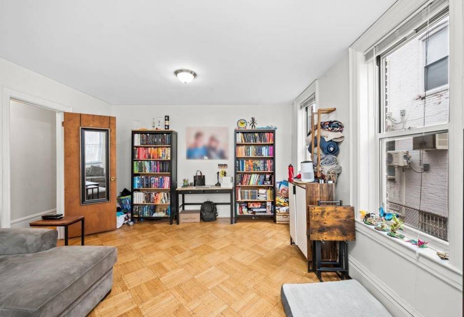 1741 73rd Street, Brooklyn, New York 11204, 10 Bedrooms Bedrooms, ,6 BathroomsBathrooms,Residential,For Sale,73rd,489348