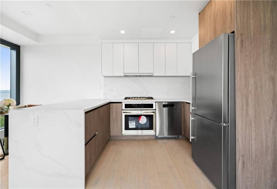 2286 Cropsey Avenue, Brooklyn, New York 11214, 2 Bedrooms Bedrooms, ,2 BathroomsBathrooms,Residential,For Sale,Cropsey,489359