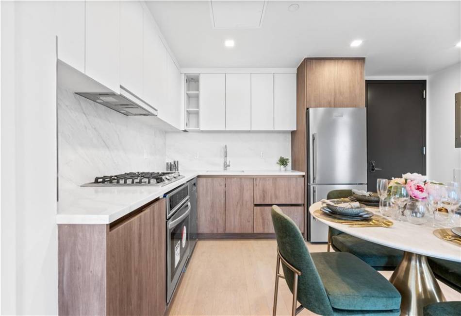 2286 Cropsey Avenue, Brooklyn, New York 11214, 2 Bedrooms Bedrooms, ,2 BathroomsBathrooms,Residential,For Sale,Cropsey,489361