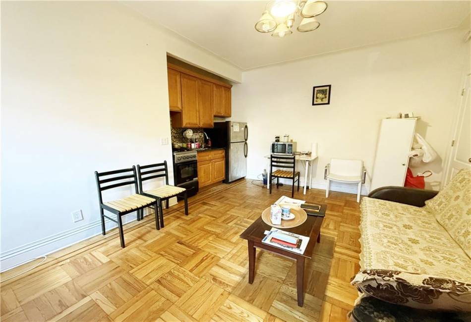2940 Ocean Avenue, Brooklyn, New York 11235, 1 Bedroom Bedrooms, ,1 BathroomBathrooms,Residential,For Sale,Ocean,489372