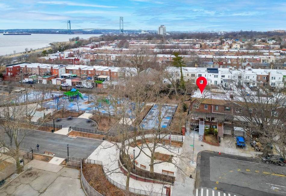 8884 17th Avenue, Brooklyn, New York 11214, ,Residential,For Sale,17th,489276