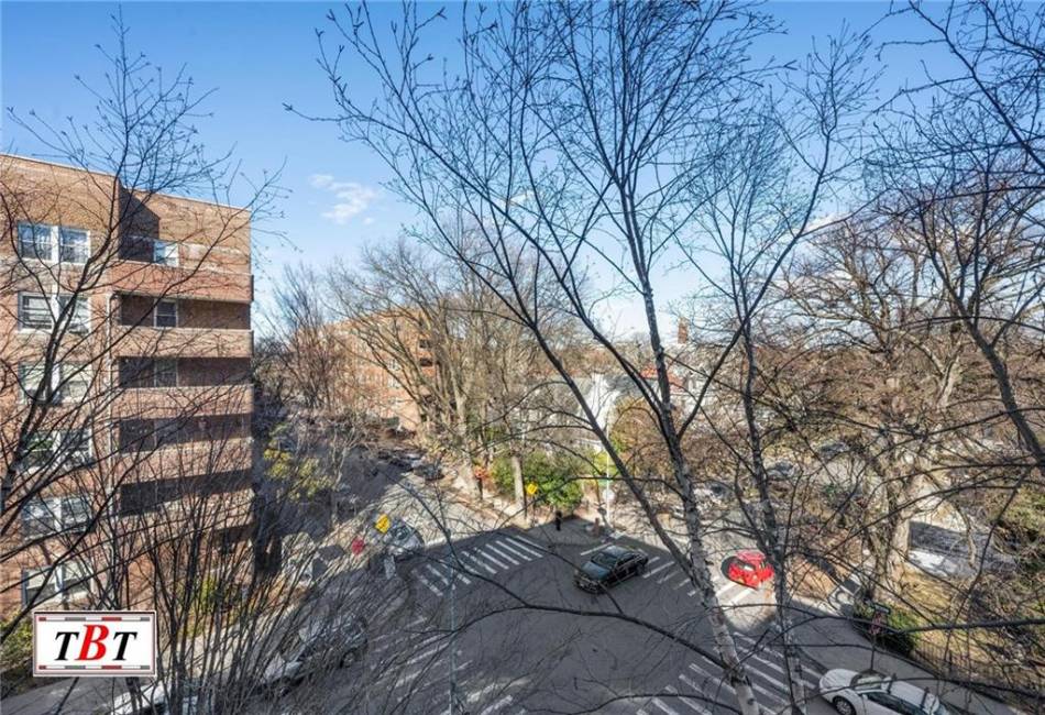 1620 Avenue I, Brooklyn, New York 11230, 3 Bedrooms Bedrooms, ,2 BathroomsBathrooms,Residential,For Sale,Avenue I,489345