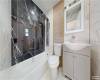 1725 Rockaway Parkway, Brooklyn, New York 11236, 6 Bedrooms Bedrooms, ,5 BathroomsBathrooms,Residential,For Sale,Rockaway,489354