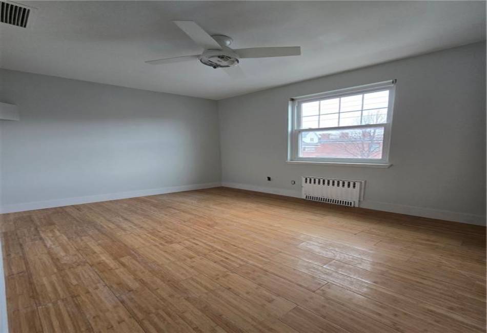 1300 Avenue S, Brooklyn, New York 11229, 5 Bedrooms Bedrooms, ,4 BathroomsBathrooms,Residential,For Sale,Avenue S,489381