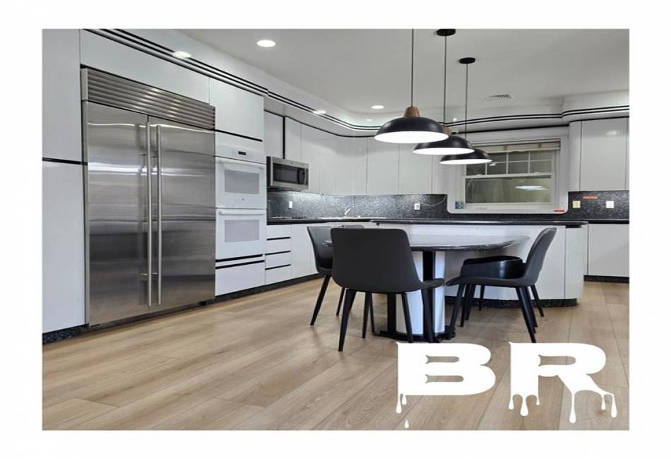1300 Avenue S, Brooklyn, New York 11229, 5 Bedrooms Bedrooms, ,4 BathroomsBathrooms,Residential,For Sale,Avenue S,489381
