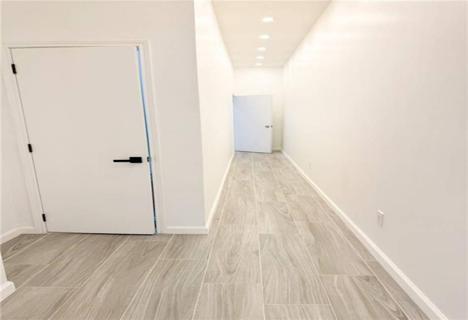 155 Avenue O, Brooklyn, New York 11204, ,Mixed Use,For Sale,Avenue O,489386