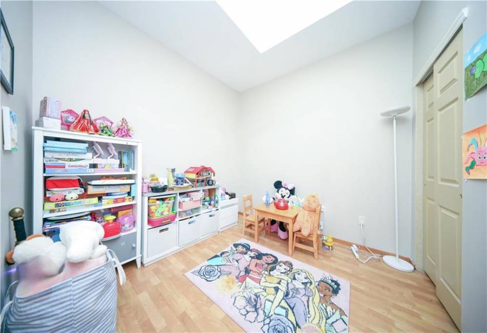 30 Conference Court, Staten Island, New York 10307, 3 Bedrooms Bedrooms, ,3 BathroomsBathrooms,Residential,For Sale,Conference,489396