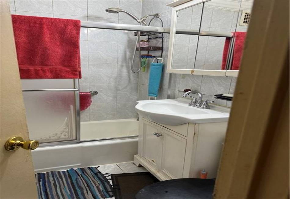 2652 Cropsey Avenue, Brooklyn, New York 11214, 2 Bedrooms Bedrooms, ,1 BathroomBathrooms,Residential,For Sale,Cropsey,489398