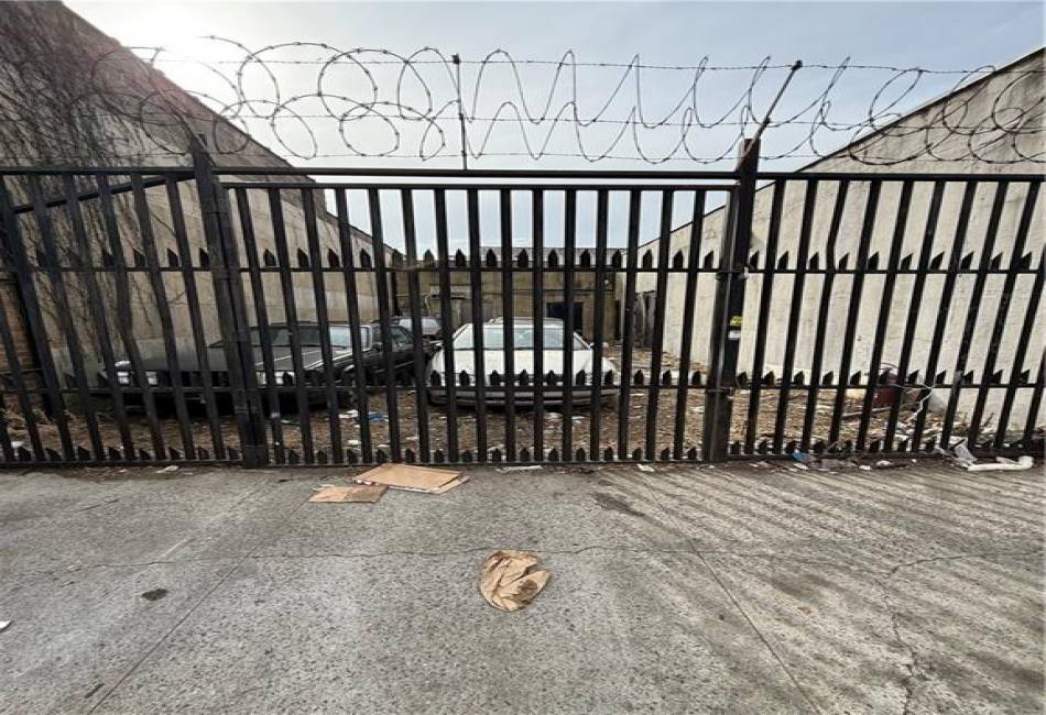 9530 Ditmas Avenue, Brooklyn, New York 11236, ,Commercial,For Sale,Ditmas,489417