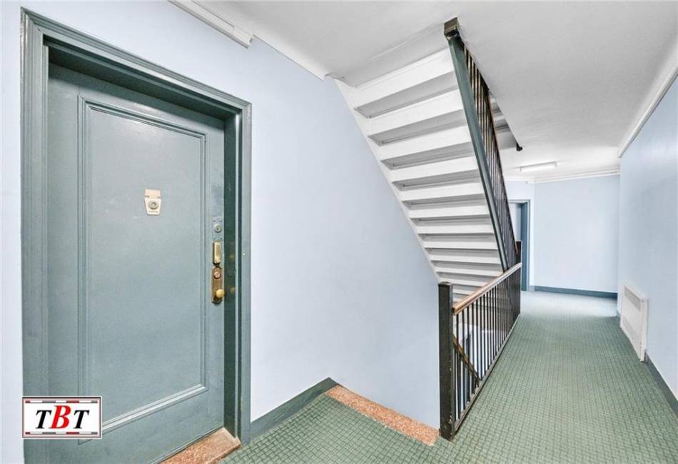 1615 Avenue I, Brooklyn, New York 11230, 1 Bedroom Bedrooms, ,1 BathroomBathrooms,Residential,For Sale,Avenue I,489391