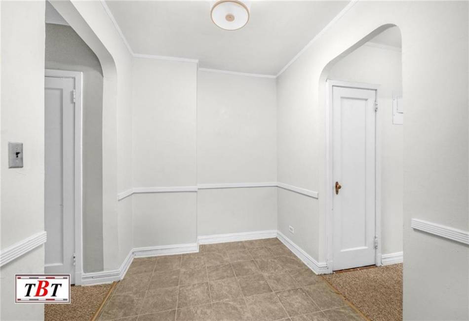 1615 Avenue I, Brooklyn, New York 11230, 1 Bedroom Bedrooms, ,1 BathroomBathrooms,Residential,For Sale,Avenue I,489391