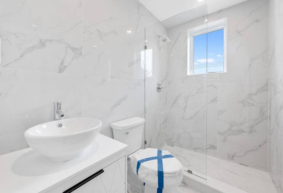 3707 Cypress Avenue, Brooklyn, New York 11224, 6 Bedrooms Bedrooms, ,Residential,For Sale,Cypress,489093