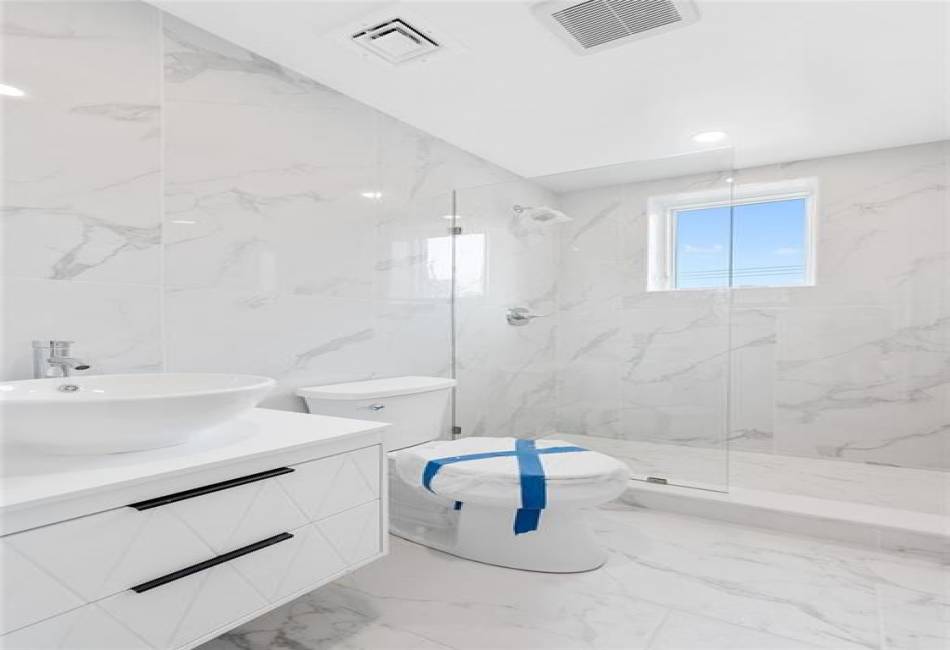 3707 Cypress Avenue, Brooklyn, New York 11224, 6 Bedrooms Bedrooms, ,Residential,For Sale,Cypress,489093