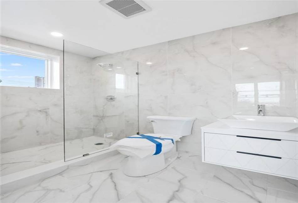 3707 Cypress Avenue, Brooklyn, New York 11224, 6 Bedrooms Bedrooms, ,Residential,For Sale,Cypress,489093