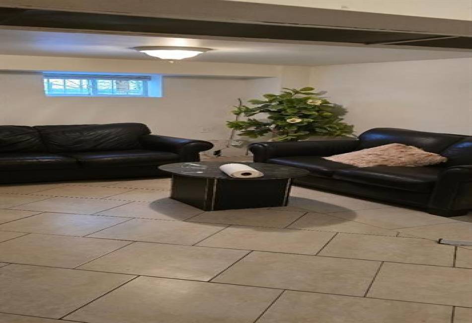 2660 21st Street, Brooklyn, New York 11235, 7 Bedrooms Bedrooms, ,3 BathroomsBathrooms,Residential,For Sale,21st,489453