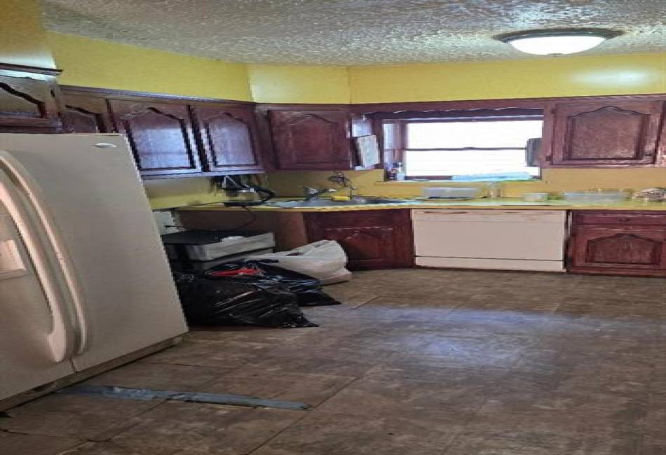 2660 21st Street, Brooklyn, New York 11235, 7 Bedrooms Bedrooms, ,3 BathroomsBathrooms,Residential,For Sale,21st,489453