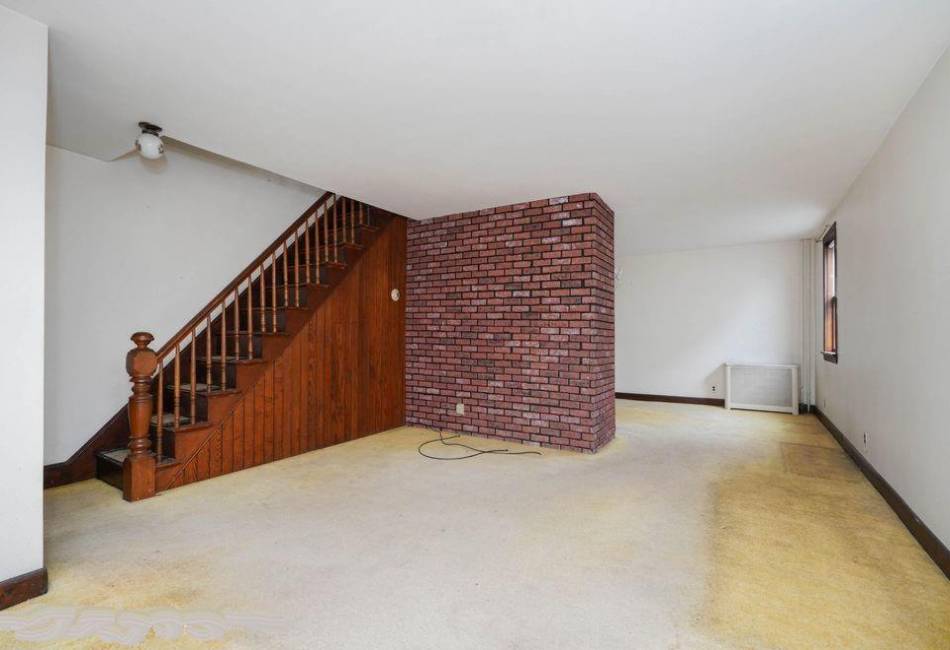61 Greenleaf Avenue, Staten Island, New York 10310, 3 Bedrooms Bedrooms, ,2 BathroomsBathrooms,Residential,For Sale,Greenleaf,489454