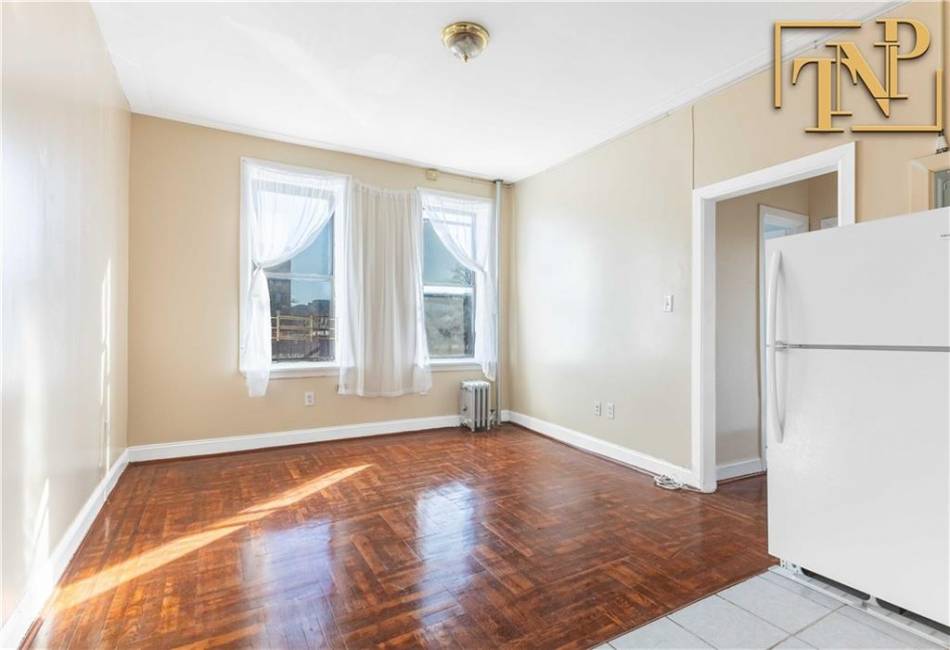 2913 Foster Avenue, Brooklyn, New York 11210, 1 Bedroom Bedrooms, ,1 BathroomBathrooms,Residential,For Sale,Foster,489393