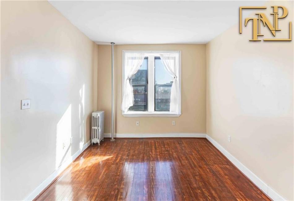 2913 Foster Avenue, Brooklyn, New York 11210, 1 Bedroom Bedrooms, ,1 BathroomBathrooms,Residential,For Sale,Foster,489393
