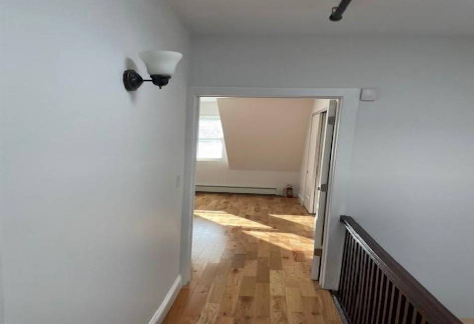 361 198th Street, Bronx, New York 10458, ,Residential,For Sale,198th,489459