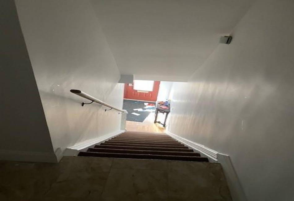 361 198th Street, Bronx, New York 10458, ,Residential,For Sale,198th,489459