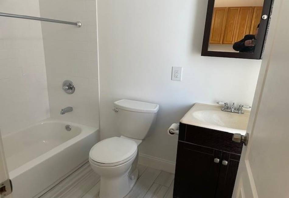 361 198th Street, Bronx, New York 10458, ,Residential,For Sale,198th,489459