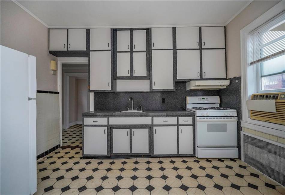 2243 2nd Street, Brooklyn, New York 11223, ,Residential,For Sale,2nd,489471