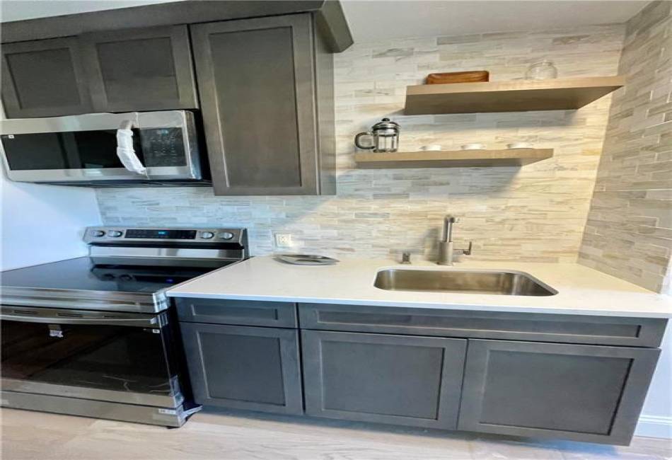 190 72nd Street, Brooklyn, New York 11209, ,Rental,For Sale,72nd,489474