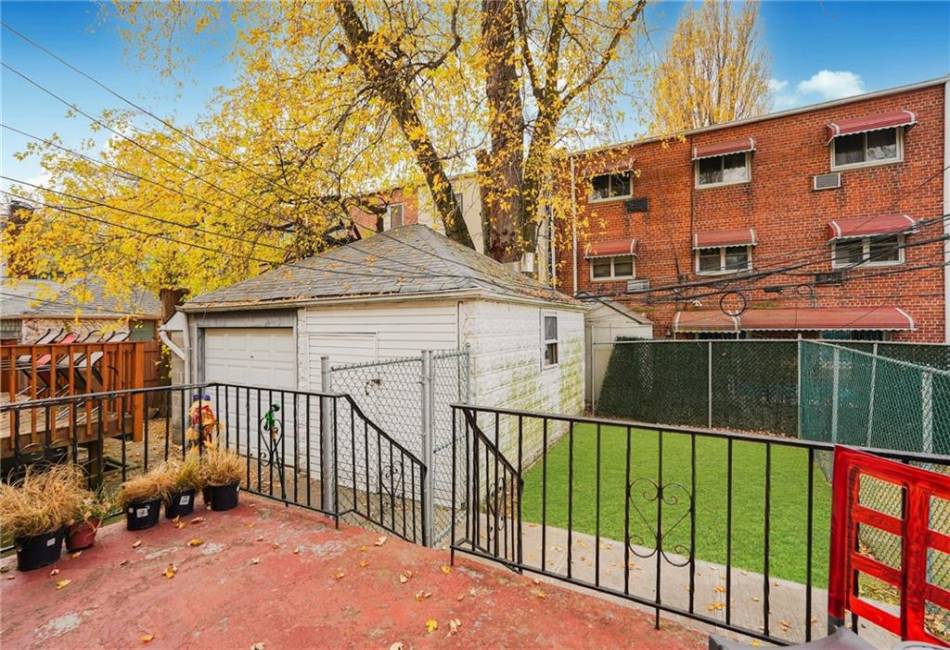 1274 5th Street, Brooklyn, New York 11230, 3 Bedrooms Bedrooms, ,3 BathroomsBathrooms,Residential,For Sale,5th,487720