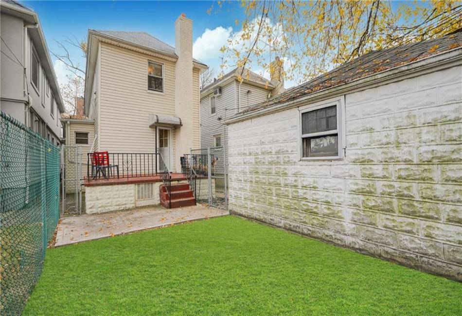 1274 5th Street, Brooklyn, New York 11230, 3 Bedrooms Bedrooms, ,3 BathroomsBathrooms,Residential,For Sale,5th,487720